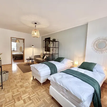 Apartment Sapphire Apartment: Free Parking + Netflix + Bathtub Essen